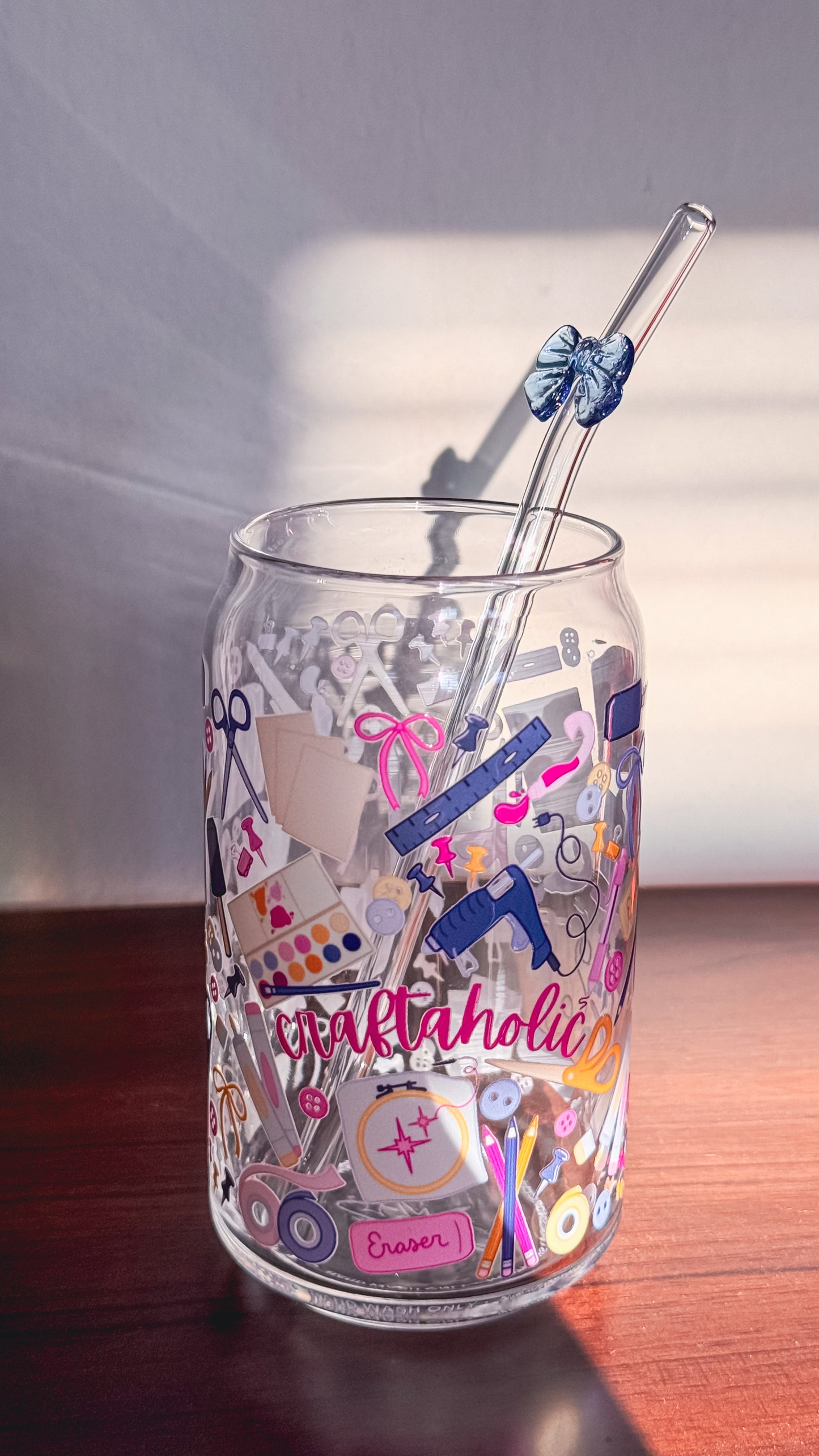 Bow Icon Glass Straw